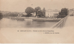 (78) MEULAN. Entrée Du Fort, Côté Du Grand Pont (légère Découpe Supérieure) - Meulan