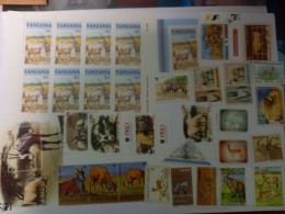 Stamps Allover The World DEERS - Plongée