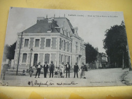 40 1558 CPA - AUTRE VUE N° 2 - 40 LABRIT - HOTEL DE VILLE ET ROUTE DE ROQUEFORT - ANIMATION - Labrit