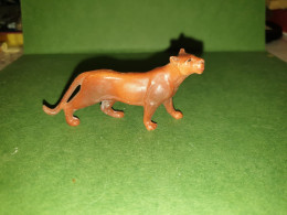 JOUET ANCIEN / FIGURINES / FIGURINE LIONNE / ZOO - Sonstige & Ohne Zuordnung