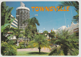 Australia QUEENSLAND QLD Flinders Mall TOWNSVILLE Murray Views W15A Postcard C1980s - Townsville