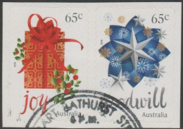 AUSTRALIA - DIE-CUT-USED 2016 $1.30 Christmas Pair As Issued In Booklet, Backing Attached - Usados