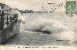 FRANCE - Les Sables D'Olonne - Coup De Mer Sur Le Remblai - Carte Postale Ancienne - Sables D'Olonne