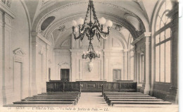 FRANCE - Sens - L'hôtel De Ville - La Salle De Justice De Paix - LL - Carte Postale Ancienne - Sens