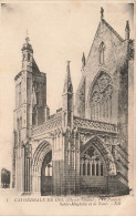FRANCE - Dol - Vue Générale De La Cathédrale - Le Portail Saint Magloire Et La Tour - ND - Carte Postale Ancienne - Dol De Bretagne