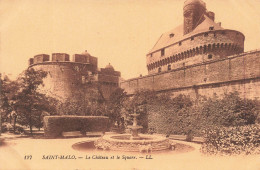 FRANCE - Saint Malo - Vue Sur Le Château Et Le Square - LL - Carte Postale Ancienne - Saint Malo