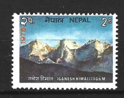 NEPAL. N°298 De 1975. Montagne. - Mountains