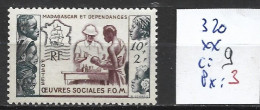 MADAGASCAR FRANCAIS 320 ** Côte 9 € - Unused Stamps