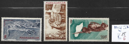 MADAGASCAR FRANCAIS PA 63 à 64A ** Côte 18 € - Airmail