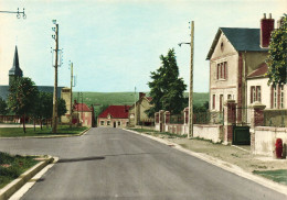 FRANCE - Barlieu (cher) - Vue Générale De La Route De Cernoy - Carte Postale - Bourges