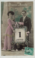 FÊTES ET VOEUX - Bonne Année - Couple Avec Un Panneau 1 Janvier - Carte Postale Ancienne - New Year