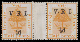 Orange Free State 1900 VRI SG112 Â½d Small "Â½" Etc In Pair - Oranje Vrijstaat (1868-1909)