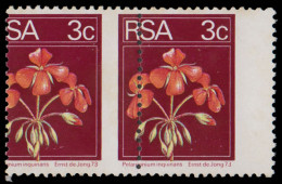 South Africa 1974 3c Geranium Spectacular Misperf Pair - Unclassified