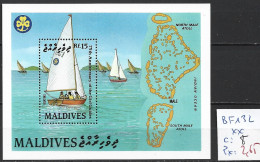 MALDIVES BF 132 ** Côte 8 € - Maldivas (1965-...)