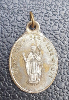 Médaille Religieuse Début XXe "Notre-Dame De L'Epine / Evron (Mayenne)" Religious Medal - Religion & Esotérisme