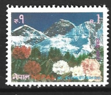 NEPAL. N°527 De 1994. Everest. - Montagnes