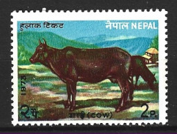 NEPAL. N°265 De 1973. Vache. - Kühe