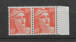 Gandon 10fr Orange YT 722d : Paire BDF Droit Avec Le F Allongé Tenant à Normal. Pas Courant, Voir Scan. Cote YT >  10 €. - Unused Stamps