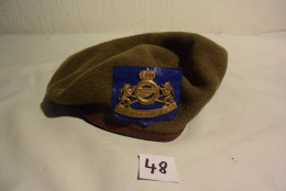 C48 Ancien Béret Militaire Victoriam Alo - Uniformen