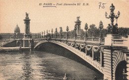 FRANCE - Paris - Vue Sur Le Pont Alexandre III - E.M - Carte Postale Ancienne - Otros Monumentos