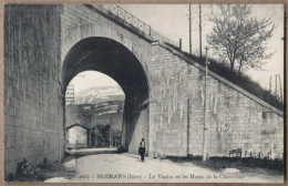 CPA 38 - MOIRANS - Le Viaduc Et Les Monts De La Chartreuse - TB PLAN Route Sous Pont Et Perspective Vers Centre Village - Moirans