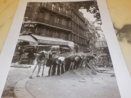 PHOTO DE ROBERT DOISNEAU PARIS 1940- 1944 - Non Classificati