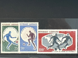 République Gabonaise 1966 - 1966 – Inghilterra