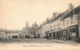 St Arnoult * La Place * Café Restaurant Au Rendez Vous Des Cyclistes * Villageois - St. Arnoult En Yvelines