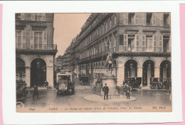 PARIS STATUE DE JEANNE D'ARC  DE FREMIET PLACE DE RIVOLI ANIMEE - Estatuas