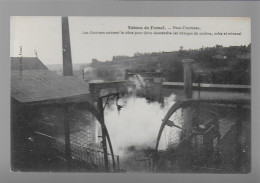 47 Usines De Fumel Haut Fourneau Les Ouvriers Ouvrent Le Cône Pour Faire Descendre Les Charges De Castine édit. Delbrel - Fumel