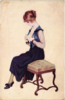 PC ARTIST SIGNED, MEUNIER, FRILEUSES DE PARIS, RISQUE, Vintage Postcard (b51689) - Meunier, S.