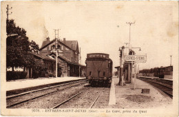 CPA Estrées-St-Denis La Gare Railway (1186112) - Estrees Saint Denis