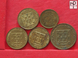 MACAU  - LOT - 5 COINS - 2 SCANS  - (Nº58123) - Alla Rinfusa - Monete