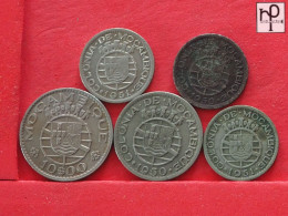 MOZAMBIQUE  - LOT - 5 COINS - 2 SCANS  - (Nº58130) - Kilowaar - Munten