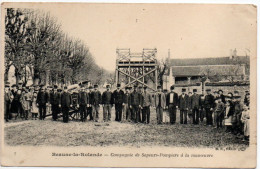 7 BEAUNE LA ROLANDE - Compagnie De Sapeurs-Pompiers à La Manoeuvre (très Animée, Pompe à Bras) - Beaune-la-Rolande