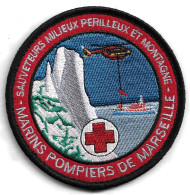 Ecusson BATAILLON MARINS POMPIERS DE MARSEILLE GRIMP SAUVETEURS MILIEUX PERILLEUX ET MONTAGNE - Firemen