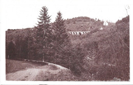 CPA LA CHAISE DIEU - VIADUC DE MAYRES ET LA CHAPELLE DE LA ROCHE *** PEU FREQUENTE*** - La Chaise Dieu