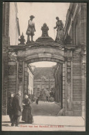 Zutphen 1909 - Poort Van Het Barnhof Met Bewoners - Zutphen