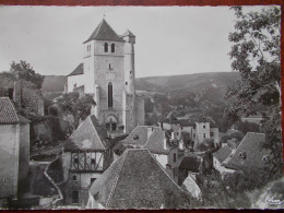 46 - SAINT-CIRQ LAPOPIE - L' Eglise. (Vue Du Village) CPSM - Saint-Cirq-Lapopie