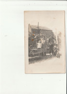 78-Achères 1928- Lot De 2 Cartes Photo Portrait Couple Et Enfant Dans La Brouette Devant Maison (famille Grassey) - Acheres
