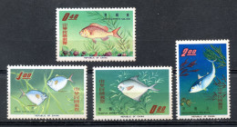 Timbre De Taiwan : (5) 1965 Taiwan Fish SG554/7** - Ungebraucht