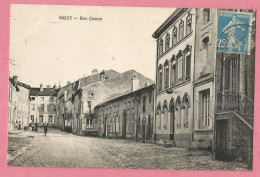 SAS1334   CPA  BRIEY  (Meurthe Et Moselle)  Rue Carnot     ++++++++++++ - Briey