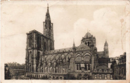 FRANCE - Strasbourg - Vue Générale De La Cathédrale Façade - Carte Postale Ancienne - Strasbourg