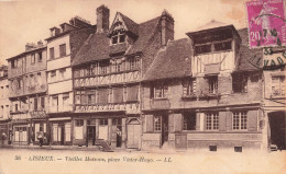 FRANCE - Lisieux - Vue Générale De La Vieilles Maisons Place Victor-Hugo - L L - Carte Postale Ancienne - Lisieux