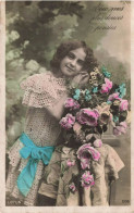 ENFANT - Fillette Avec Des Fleurs - Avec Mes Plus Douces Pensées - Carte Postale Ancienne - Other & Unclassified