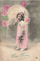 ENFANT - Fillette Avec Des Fleurs - Bon Baisers - Carte Postale Ancienne - Sonstige & Ohne Zuordnung