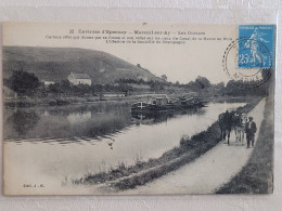 Péniche à Mareuil Sur Ay - Péniches