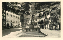 Austria Hallstatt Marktplatz Denkmal - Hallstatt