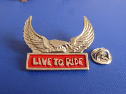 Pin's Moto Harley Davidson Live To Ride - Biker Devise Aigle (JF10) - Motorfietsen