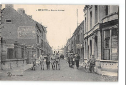 CPA 59 Aulnoye Rue De La Gare Soldats - Aulnoye